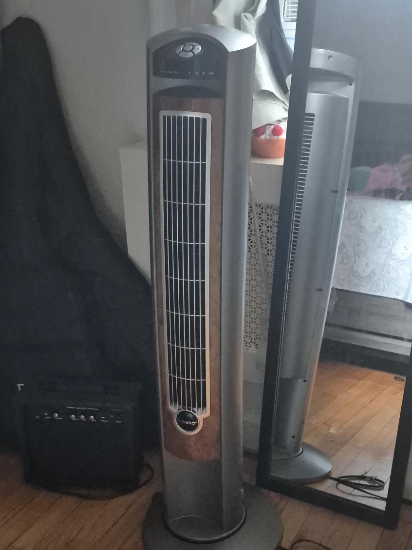 Lasko Tower Fan thumbnail