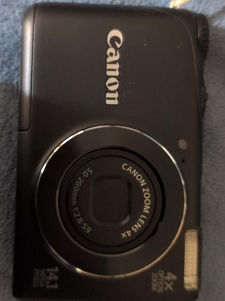 Canon PowerShot A2200 HD Digital Camera thumbnail