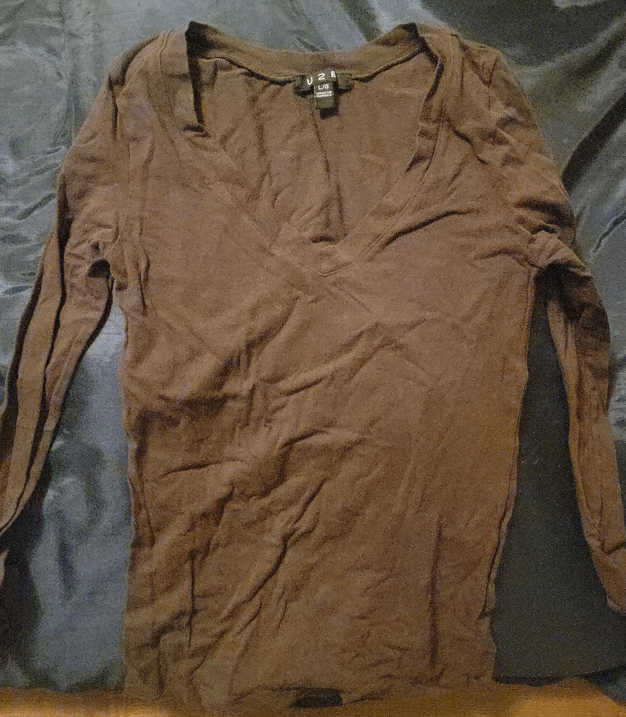 U2B Brown Long Sleeve Top - Size L thumbnail