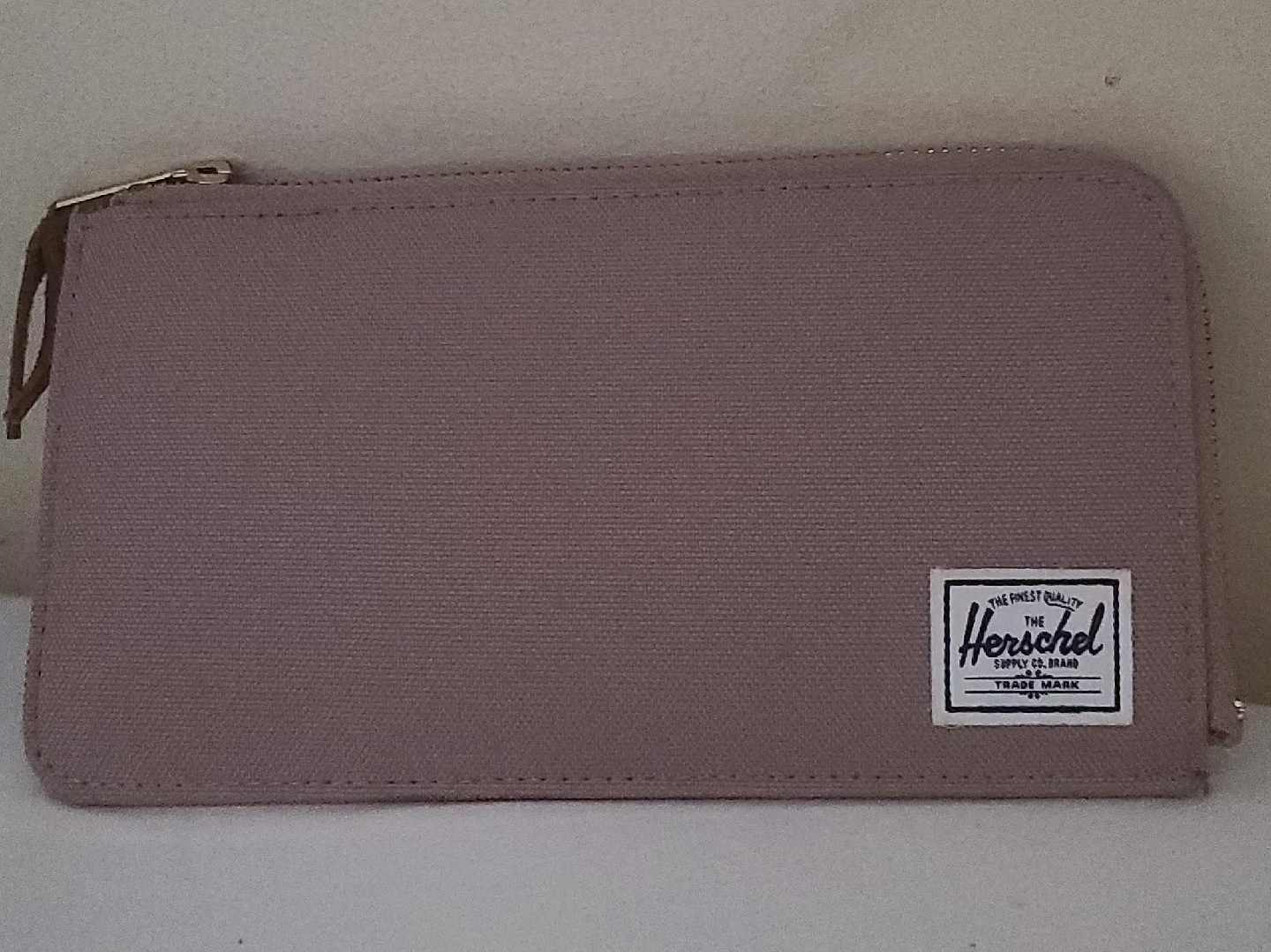 Herschel Supply Co. Pouch