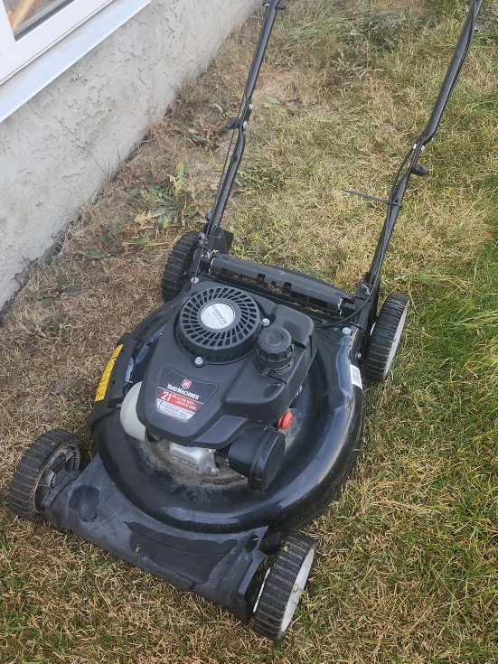 Yard Machines 21" Lawn Mower