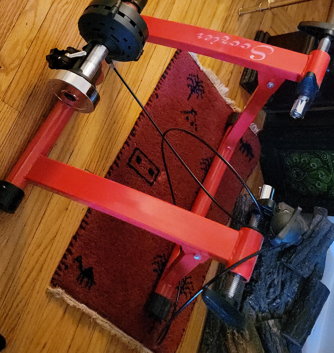 CycleOps Fluid2 Bike Trainer - Red thumbnail