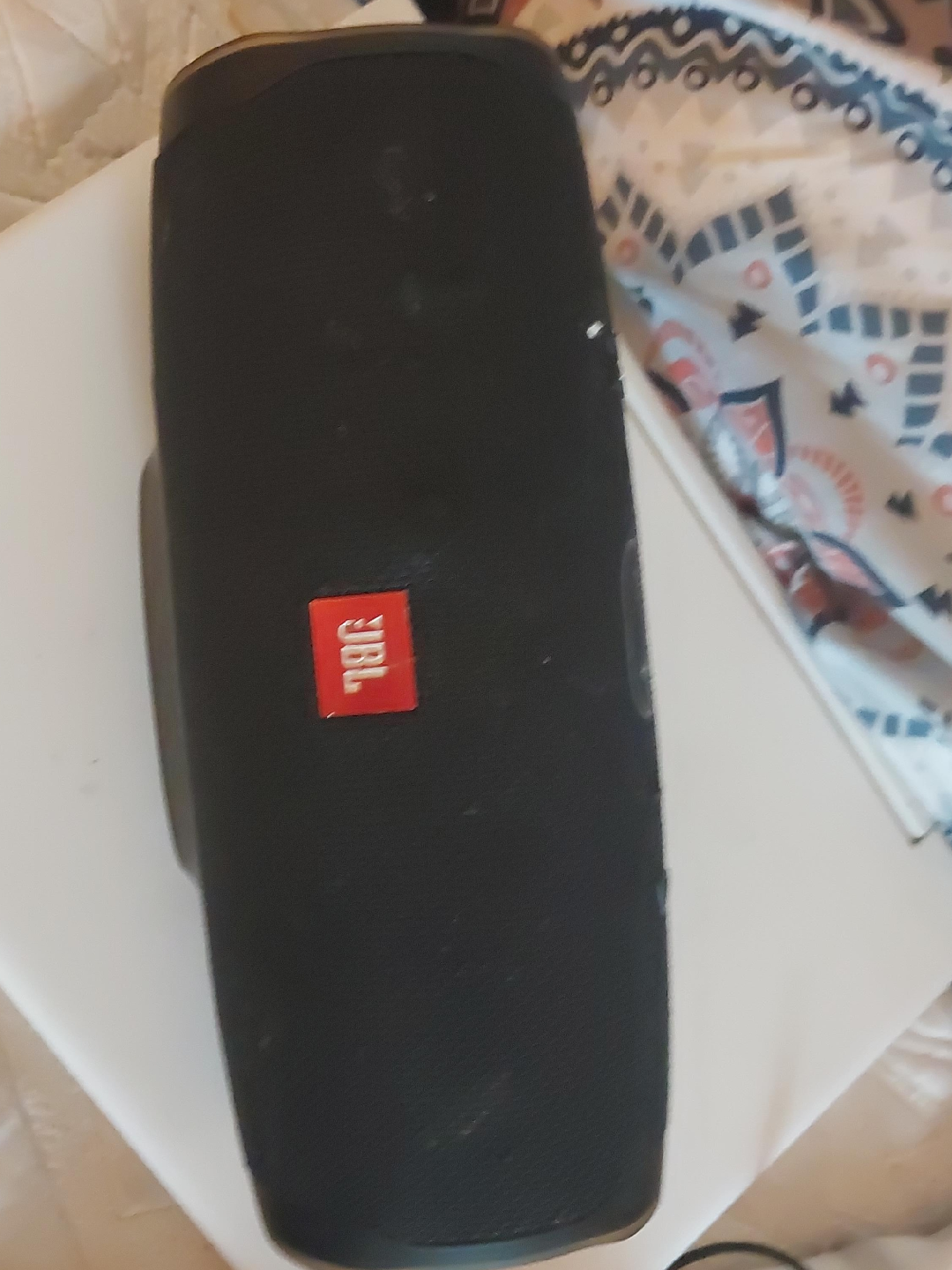 JBL Charge 4 Bluetooth Speaker - Black thumbnail