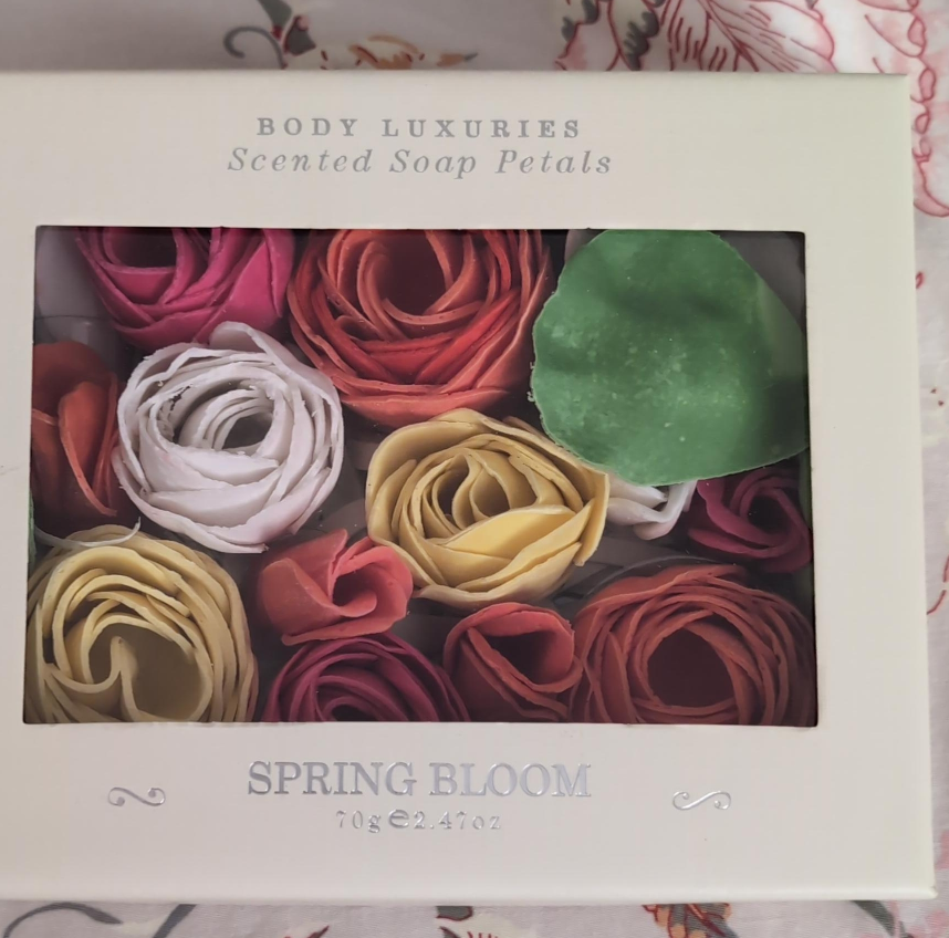 Body Luxuries Scented Soap Petals - Spring Bloom