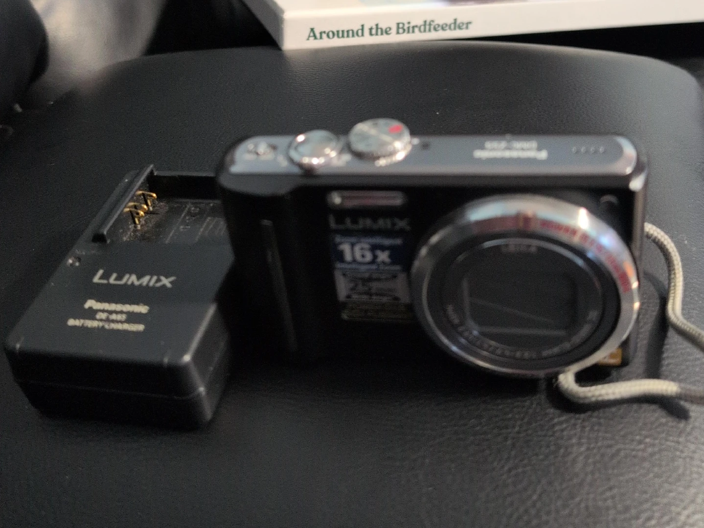 Panasonic Lumix DMC-TZ8 Digital Camera thumbnail