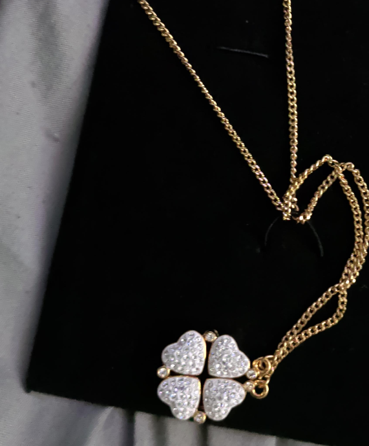 Mary Kay Clover Heart Necklace thumbnail