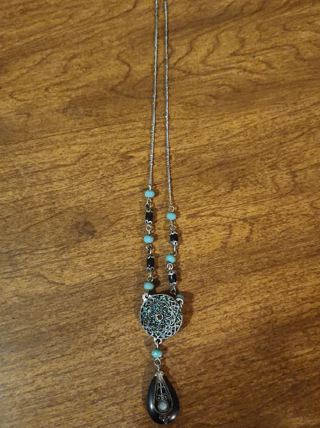 Beaded Pendant Necklace thumbnail