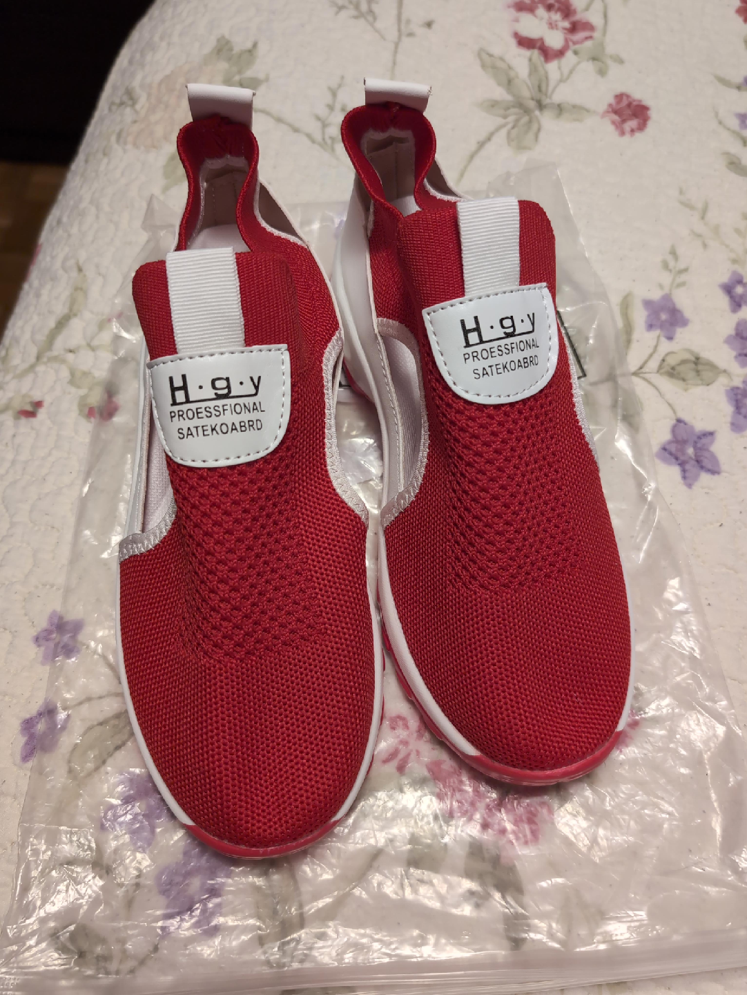 Red Knit Slip-On Shoes thumbnail