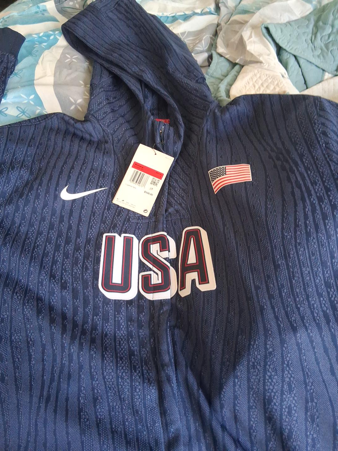 Nike USA Women's Hoodie - New with Tags! thumbnail