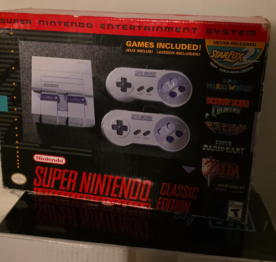 Super Nintendo Classic Edition w/ Box thumbnail
