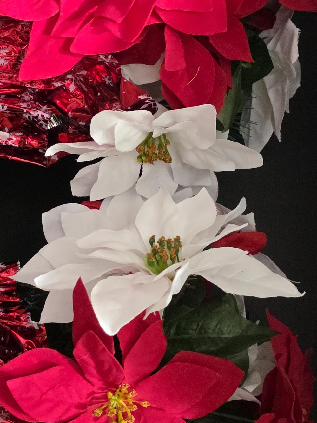 Poinsettia Floral Arrangement thumbnail
