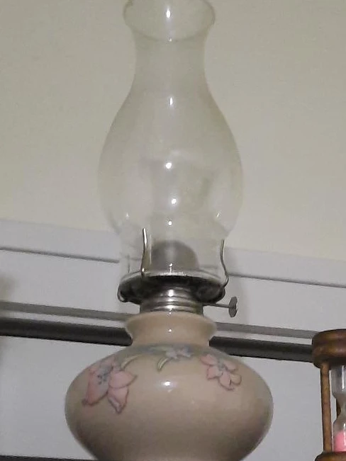 Decorative Oil Lamp with Floral Design
