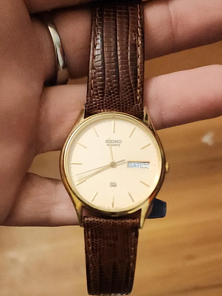 Seiko Quartz Gold Watch with Brown Leather Band