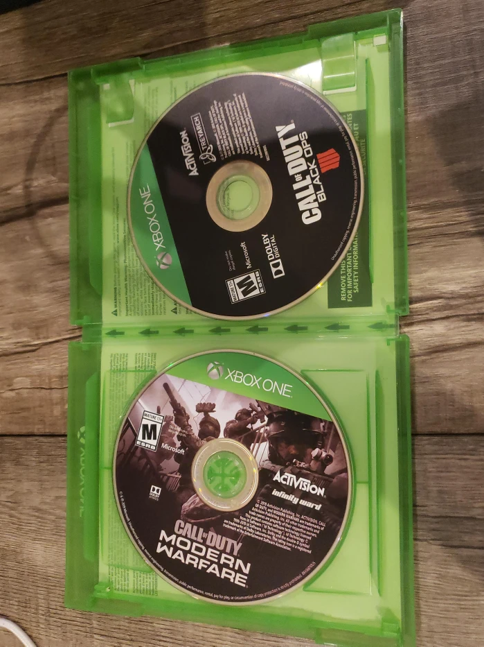 Call of Duty Black Ops 4 & Modern Warfare - Xbox One image indicator(2)