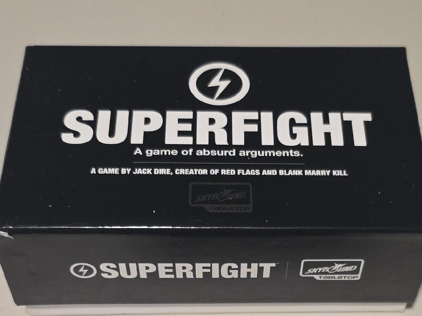 Superfight: A Game of Absurd Arguments image indicator(1)