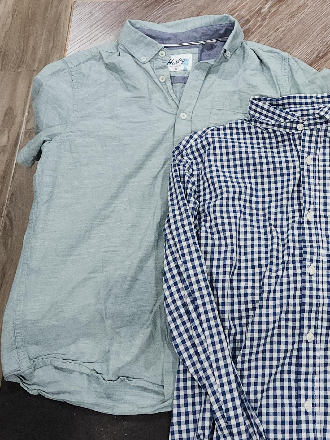 Hurley & Gingham Button-Up Shirts thumbnail