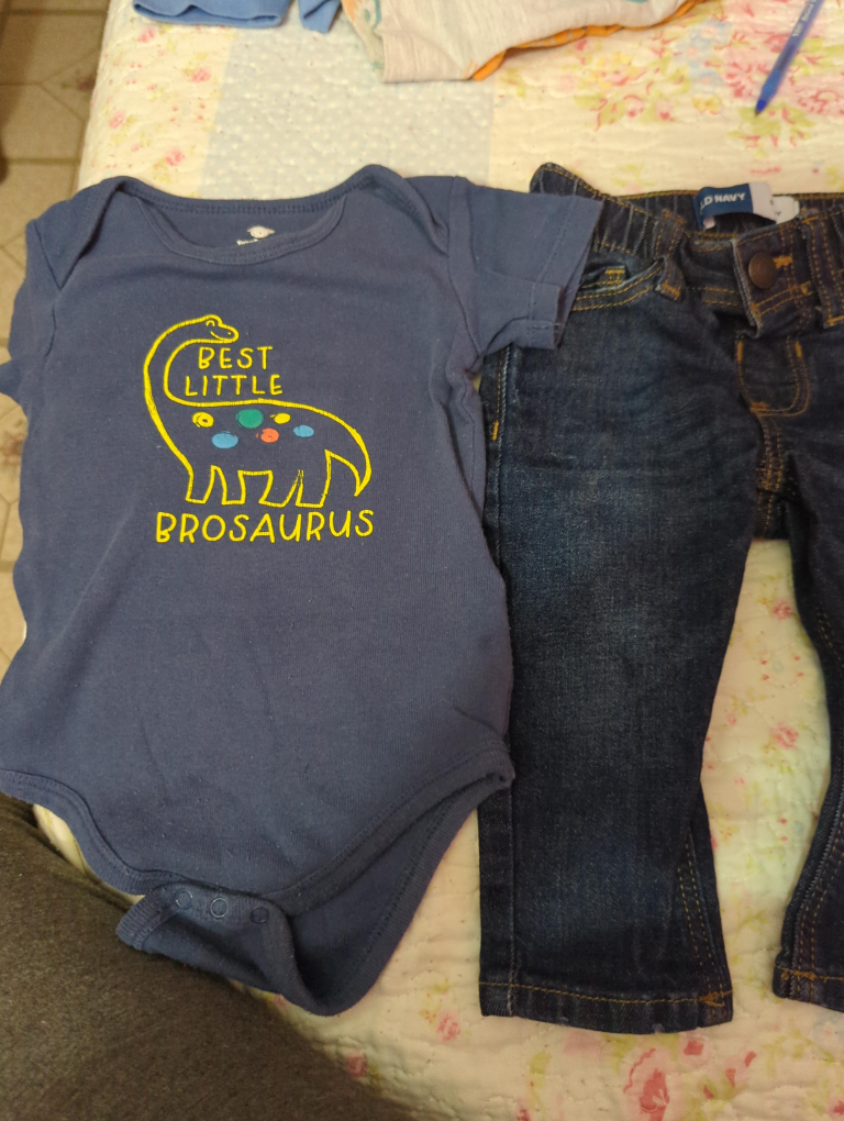 Koala Baby & Old Navy 12-18M Outfit thumbnail