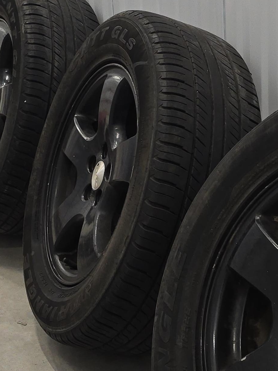 Four Subaru Alloy Rims & Bonus M&S Tires 225/60R16(Bonus) thumbnail