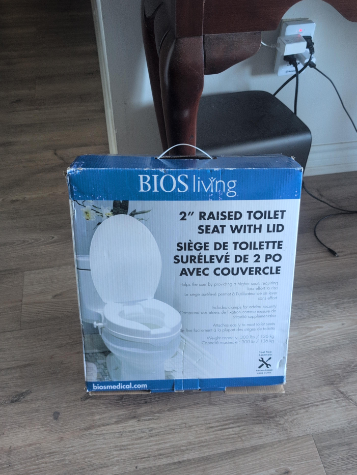 BIOS Living 2" Raised Toilet Seat with Lid - New thumbnail
