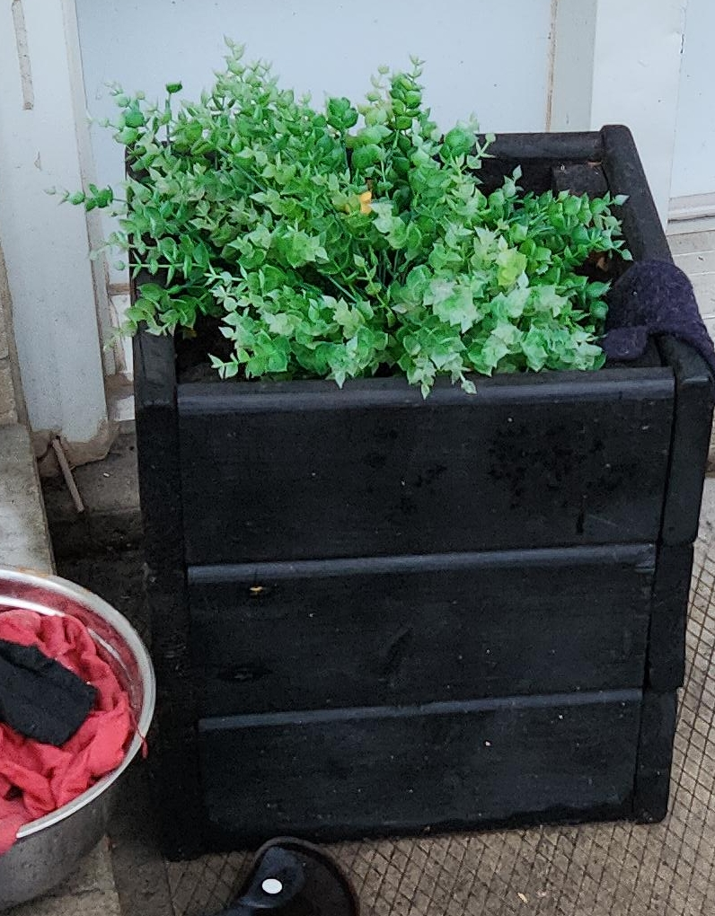 Black Wooden Planter Box thumbnail