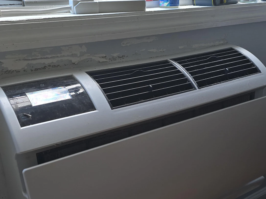 In Wall Air Conditioner