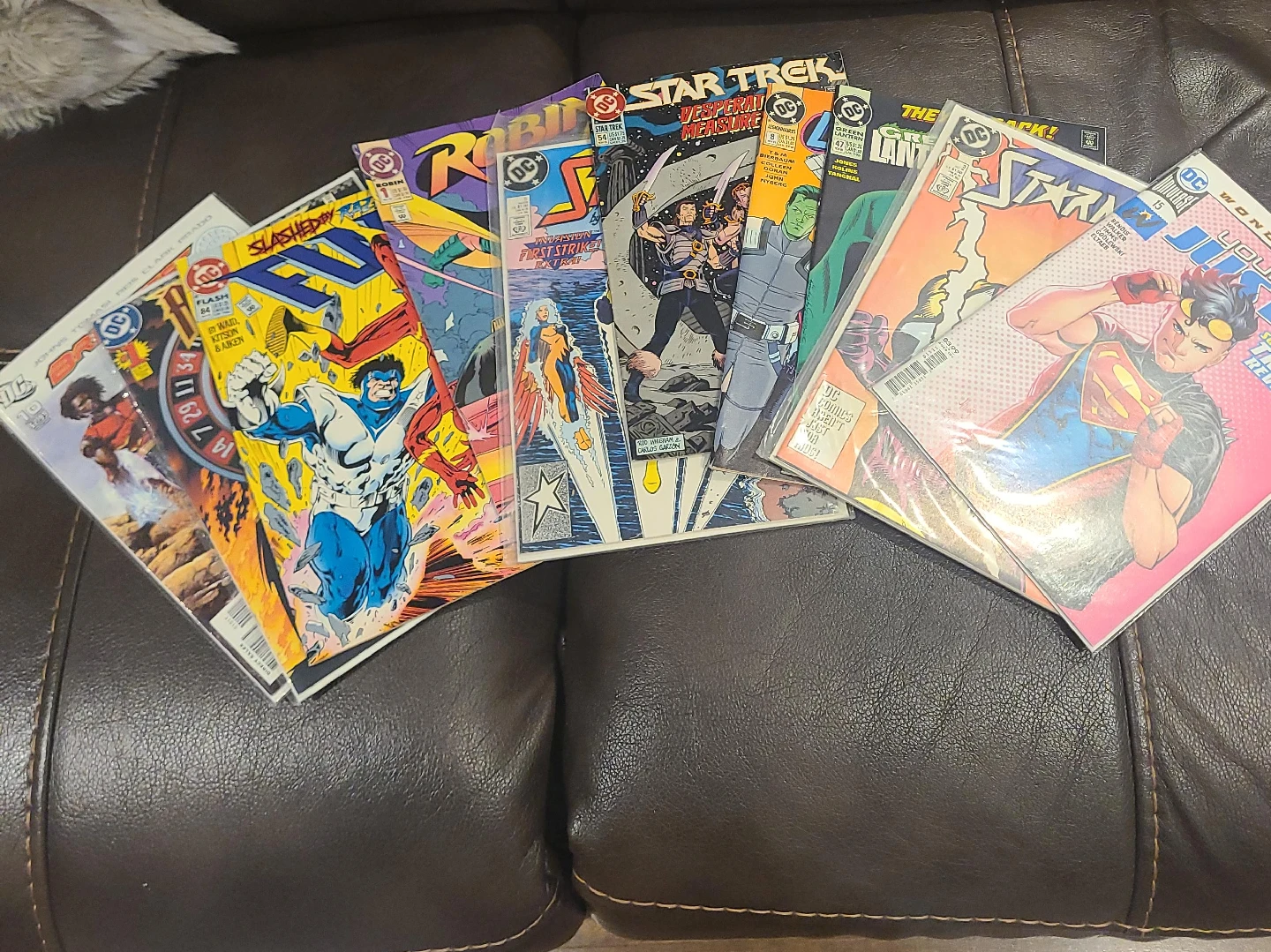 DC Comics - Green Lantern, Flash, Starman thumbnail