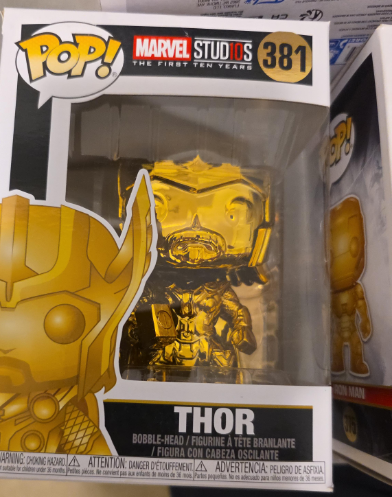 Funko Pop! Marvel Studios Thor #381 thumbnail