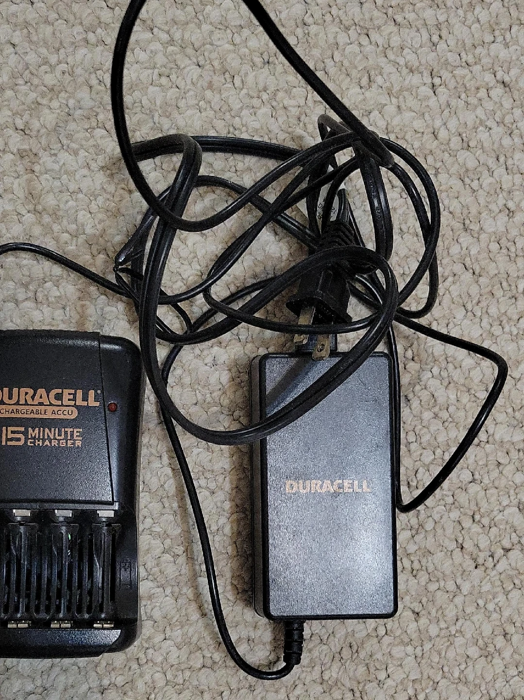 Duracell 15 Minute Battery Charger image indicator(1)