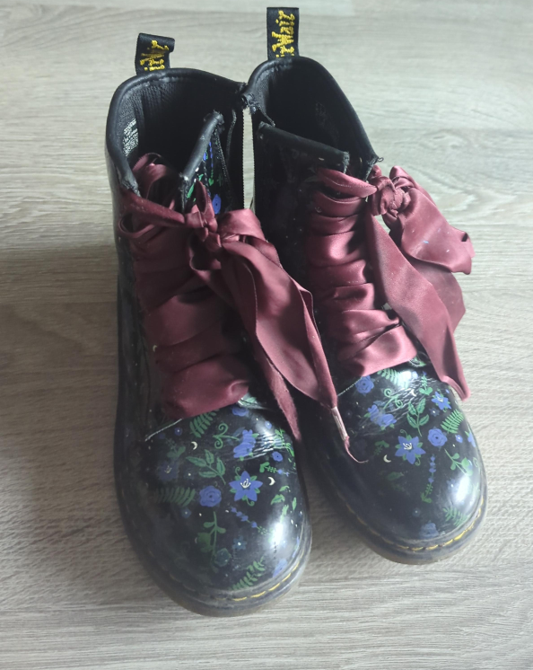 Dr. Martens 1460 Y Floral Boots - US Size 6