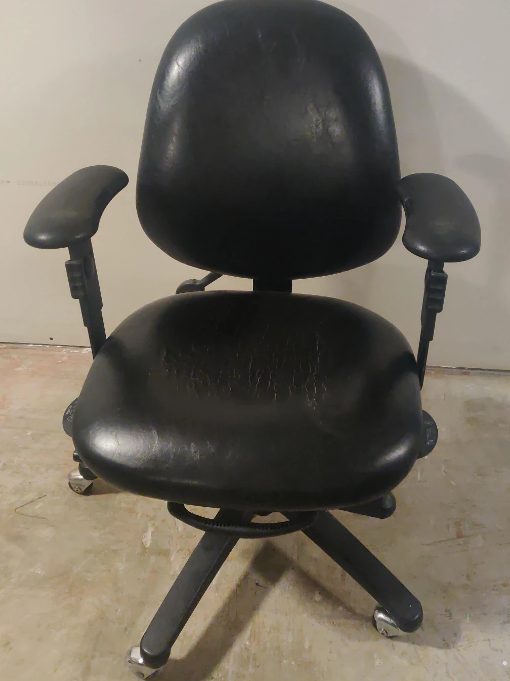Black Office Chair thumbnail