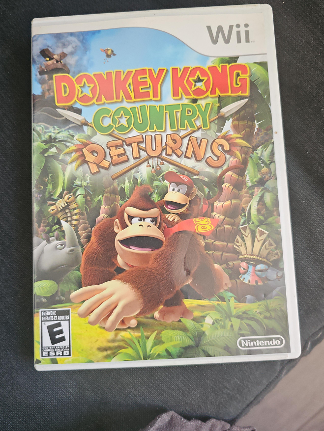 Donkey Kong Country Returns - Nintendo Wii Game