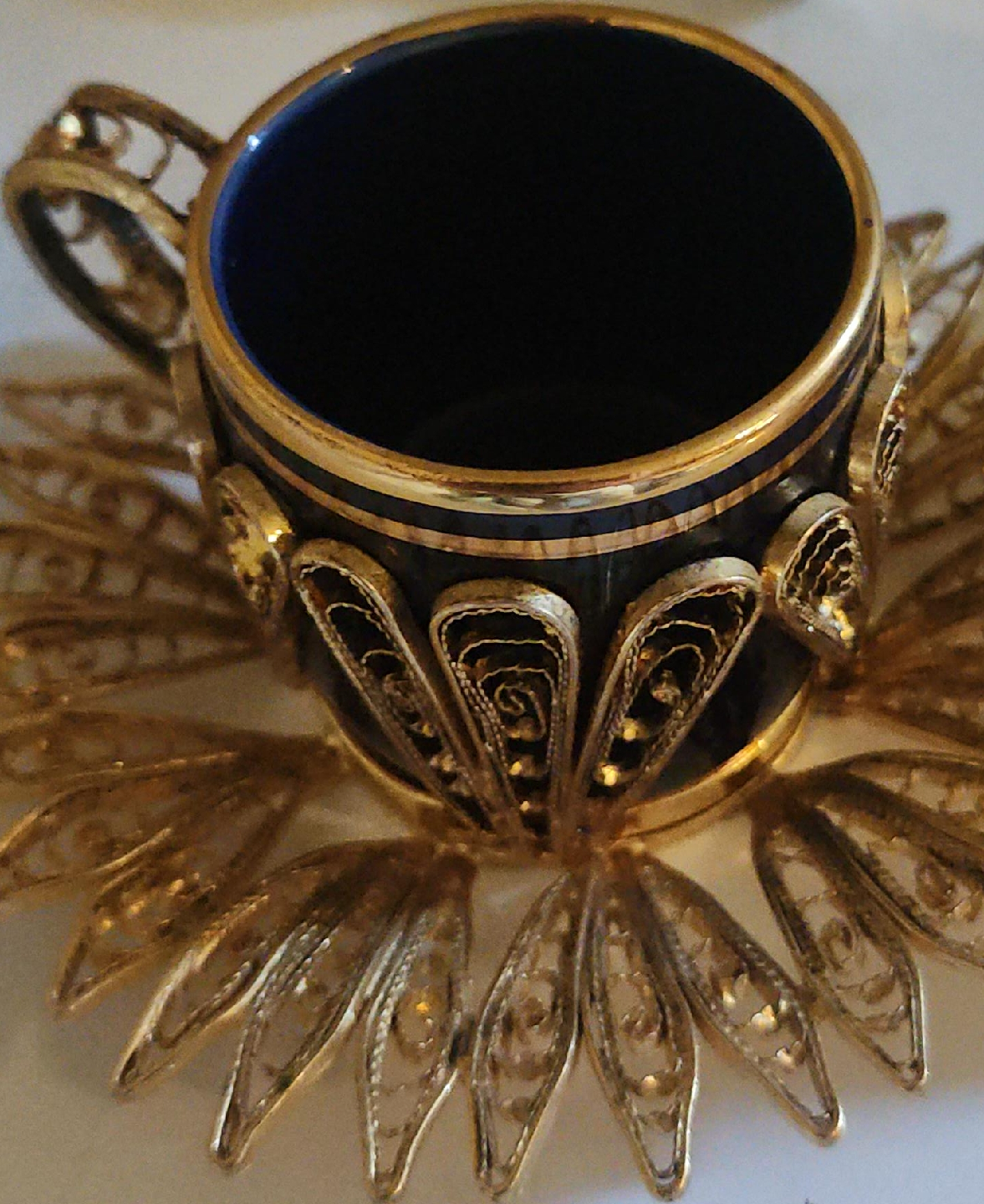 Decorative Cup and Saucer Set thumbnail