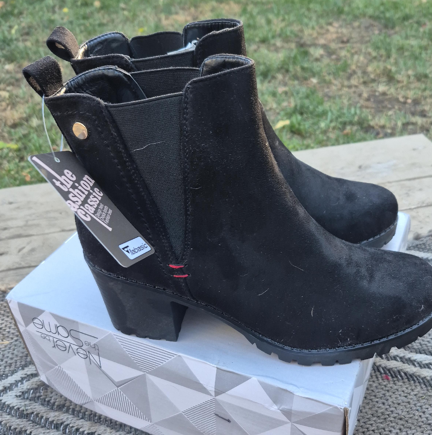 Fabasic Black Ankle Boots thumbnail