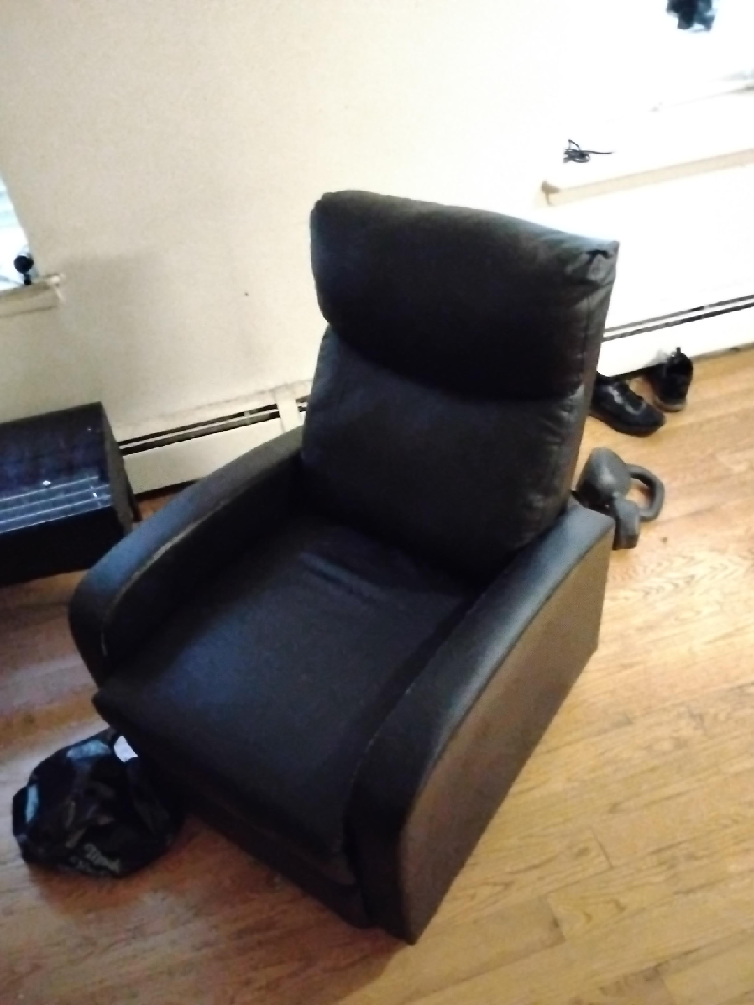 Black Leather Recliner Chair thumbnail