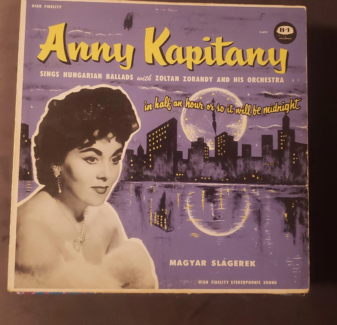 Anny Kapitany Sings Hungarian Ballads Vinyl Record thumbnail