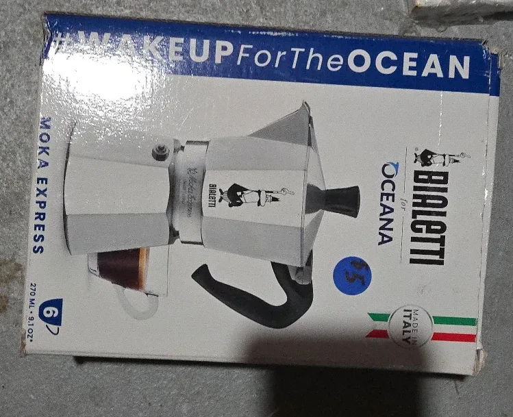 Bialetti Oceana Moka Express - 6 Cup