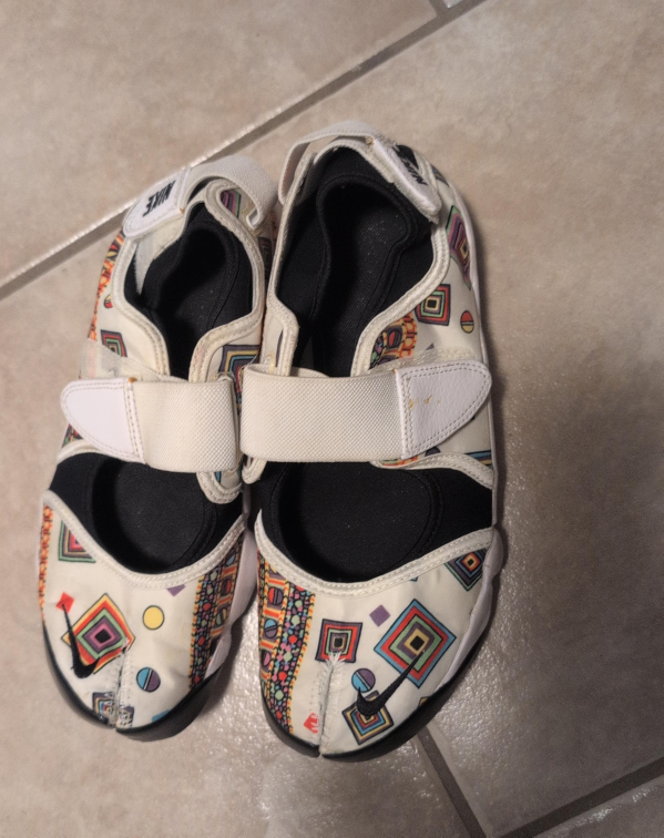 Nike Air Rift Multi-Colour Size 9 US thumbnail