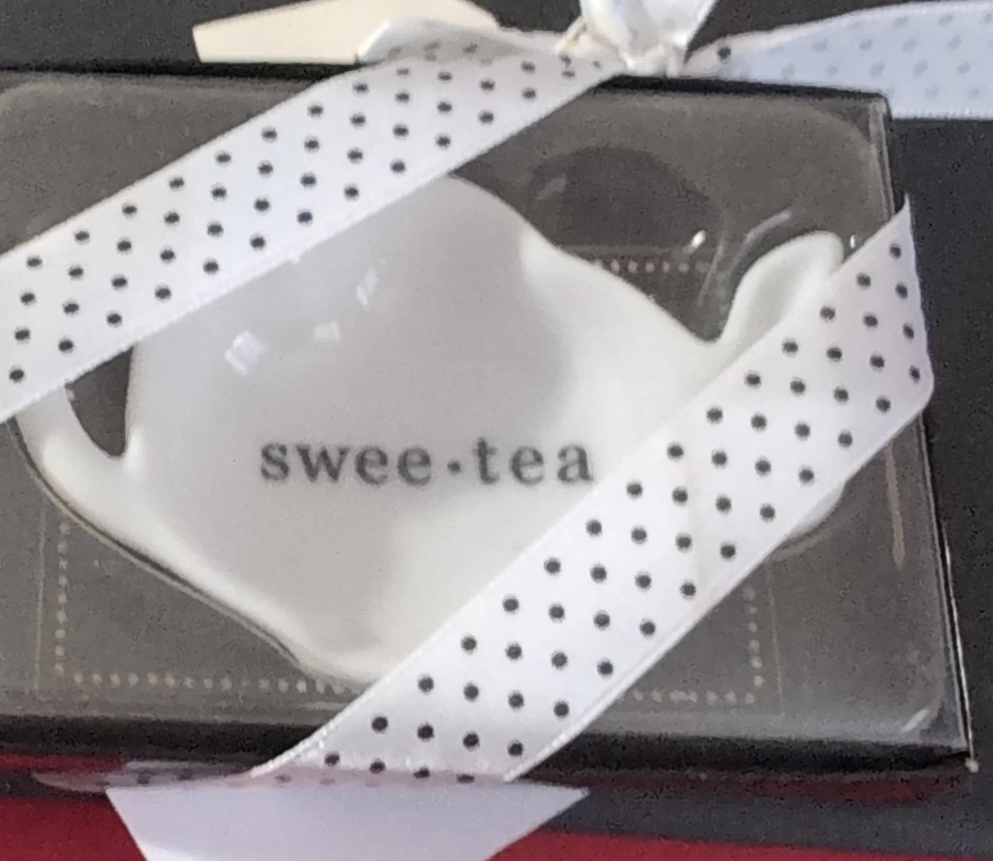 Swee-tea Teapot Shaped Trinket Dish - Ne🥕w in Box thumbnail