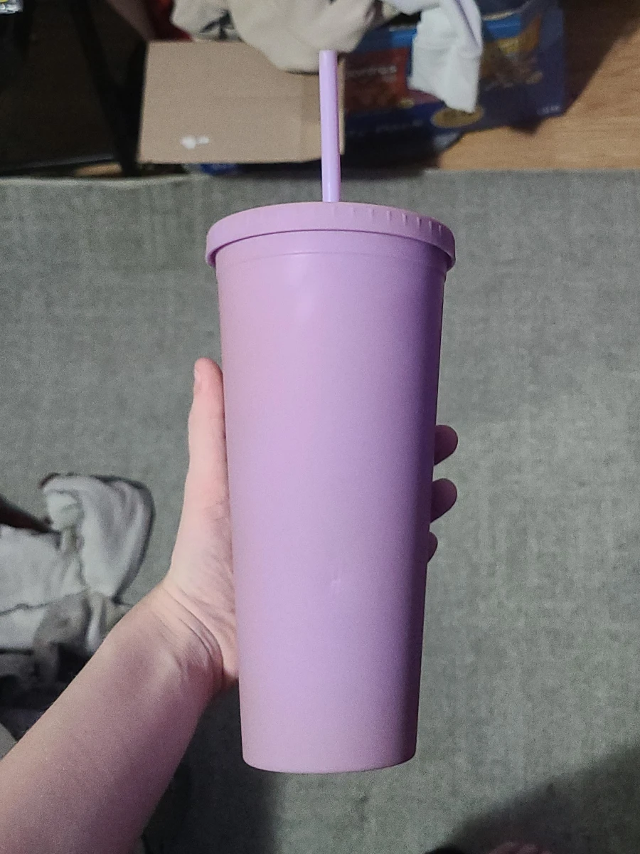 Lilac Tumbler with Straw
