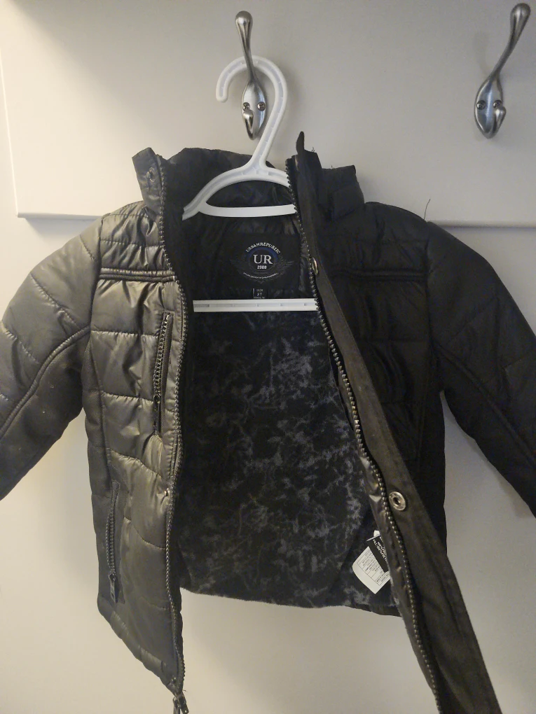 UR Urban Republic Kids Black Puffer Jacket, Size 3T
