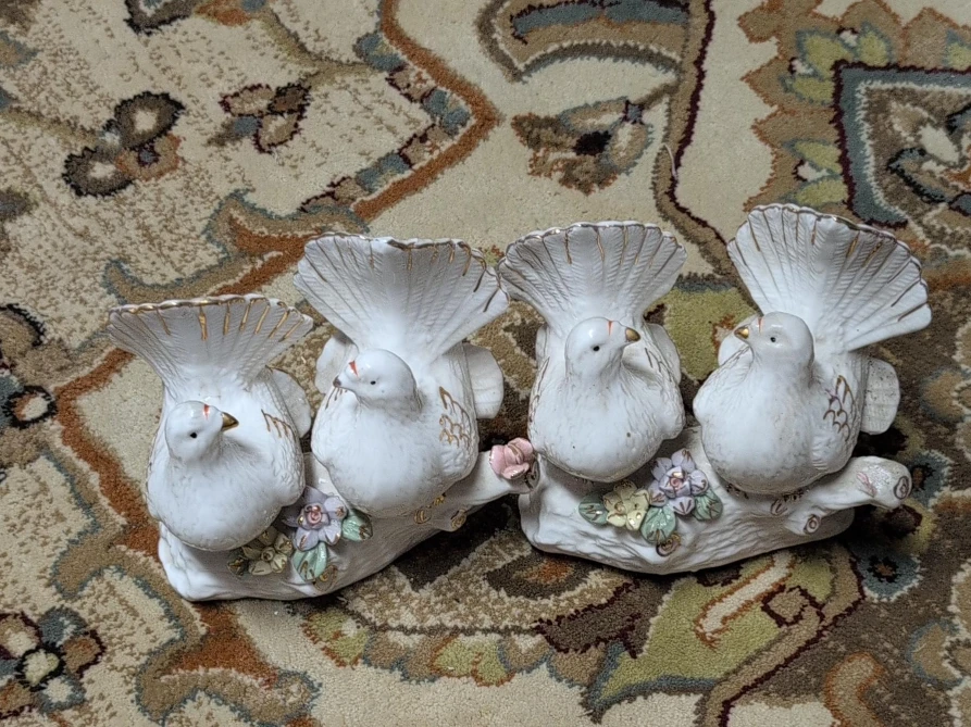 Vintage Porcelain Dove Figurine