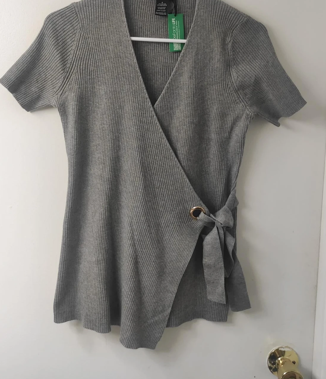 Select + Trend Grey Wrap Top - Size S
