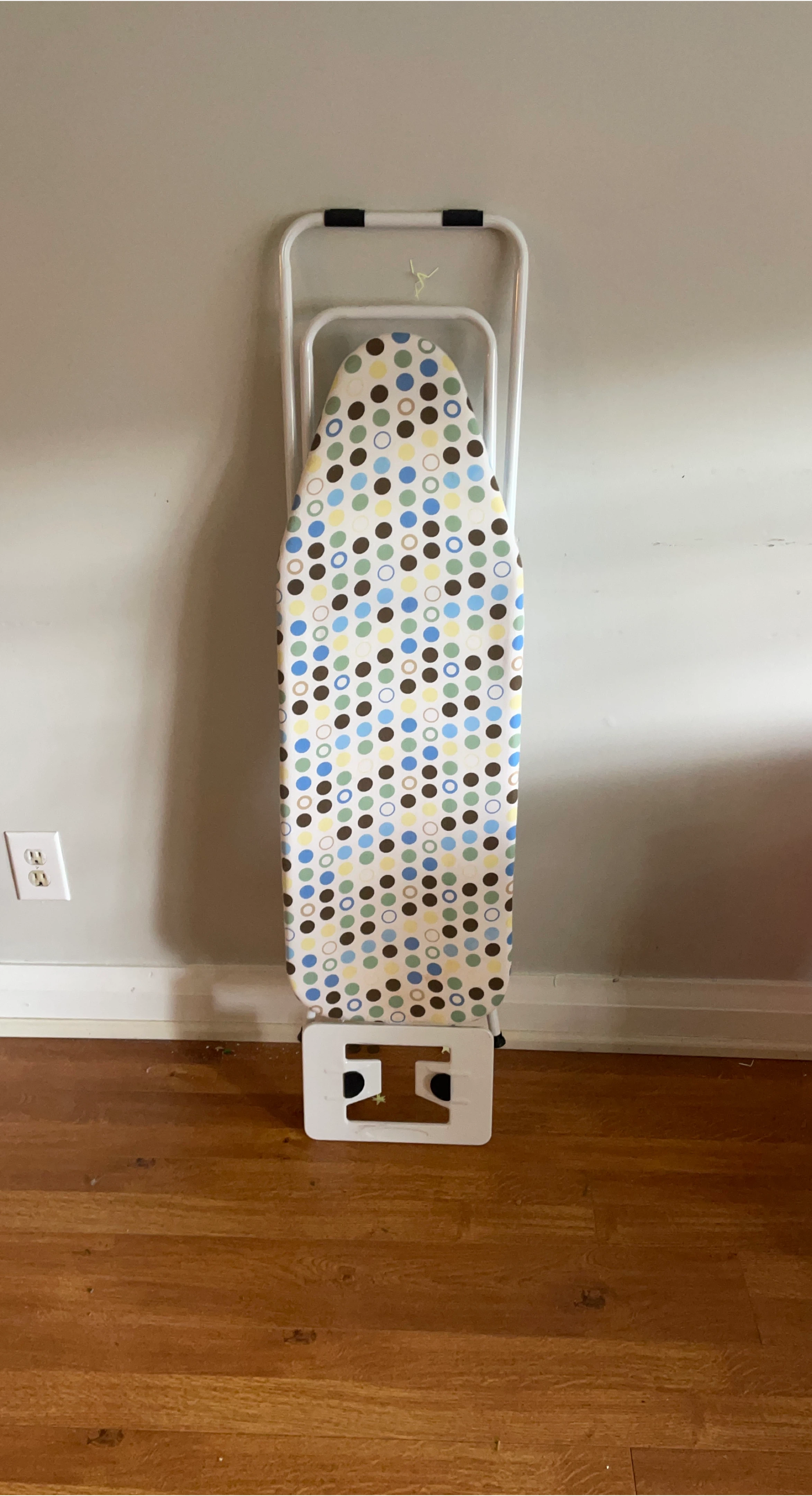 Ironing Board - Foldable