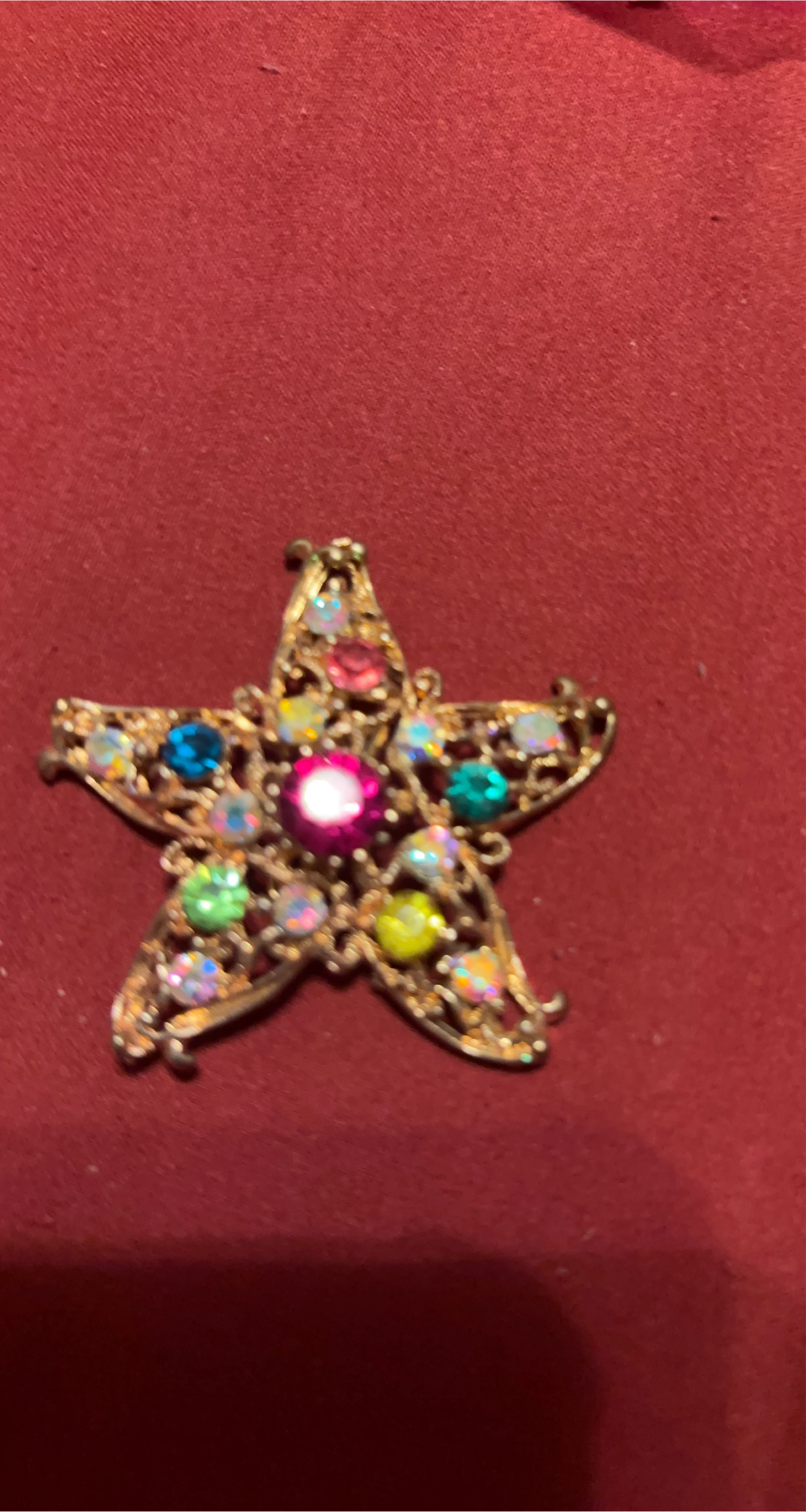 Star Rhinestone Brooch thumbnail