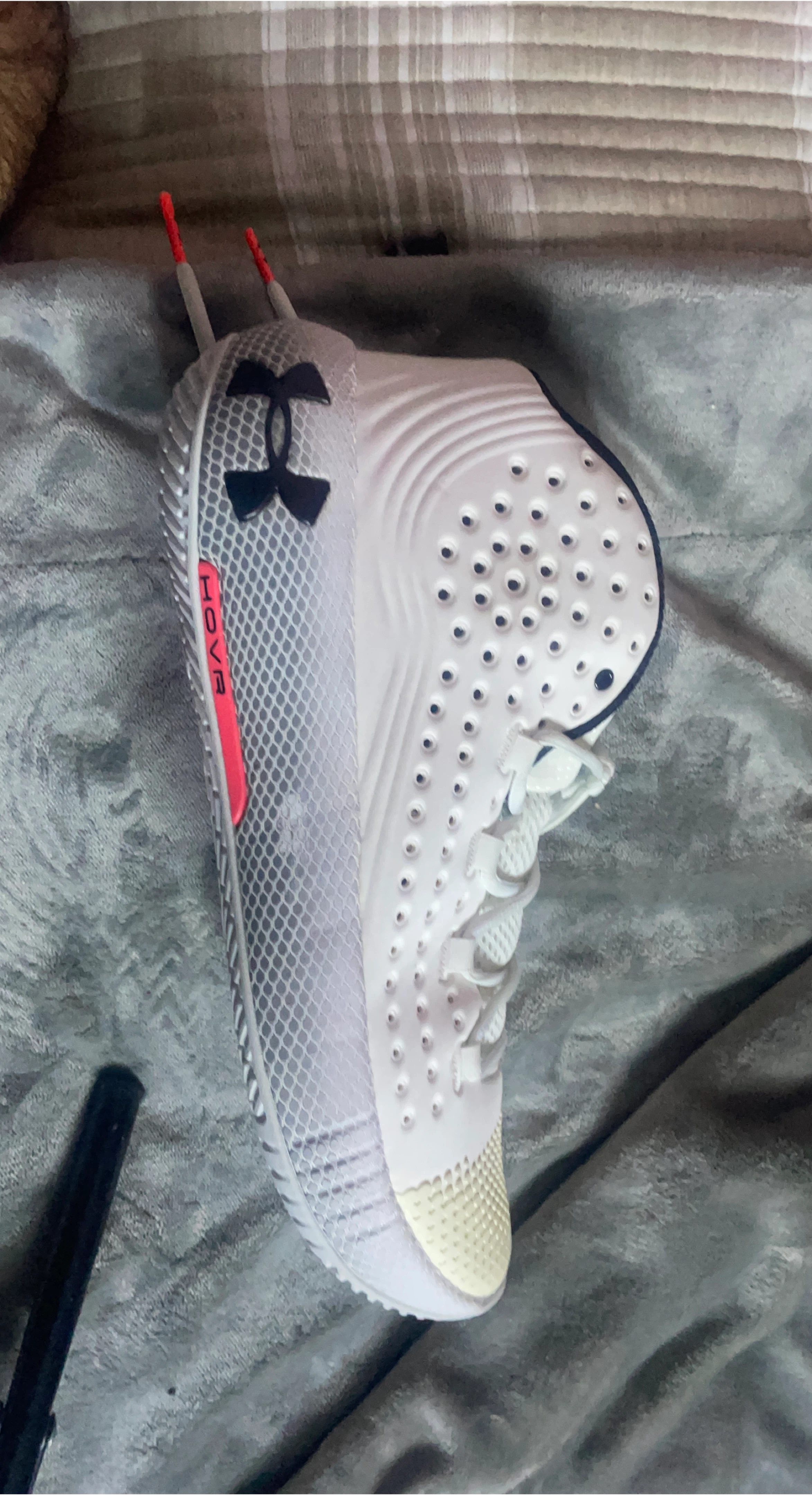Under Armour HOVR White Running Shoes thumbnail