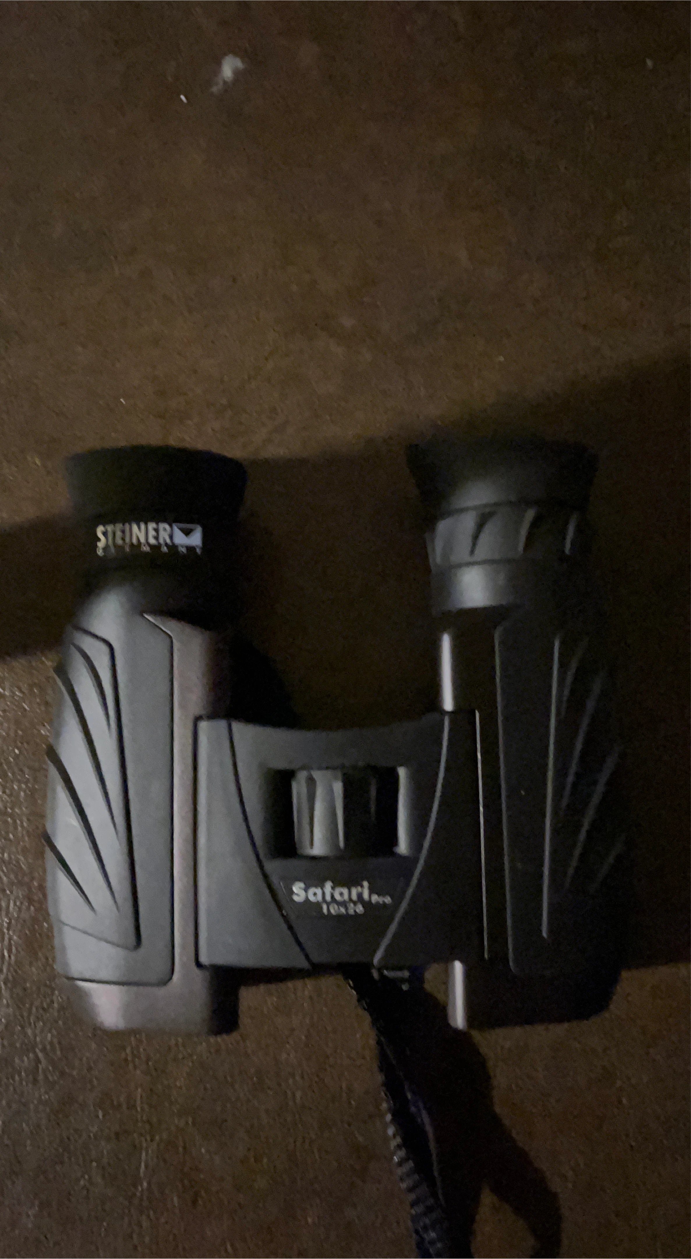 Steiner Safari Pro 10x26 Binoculars