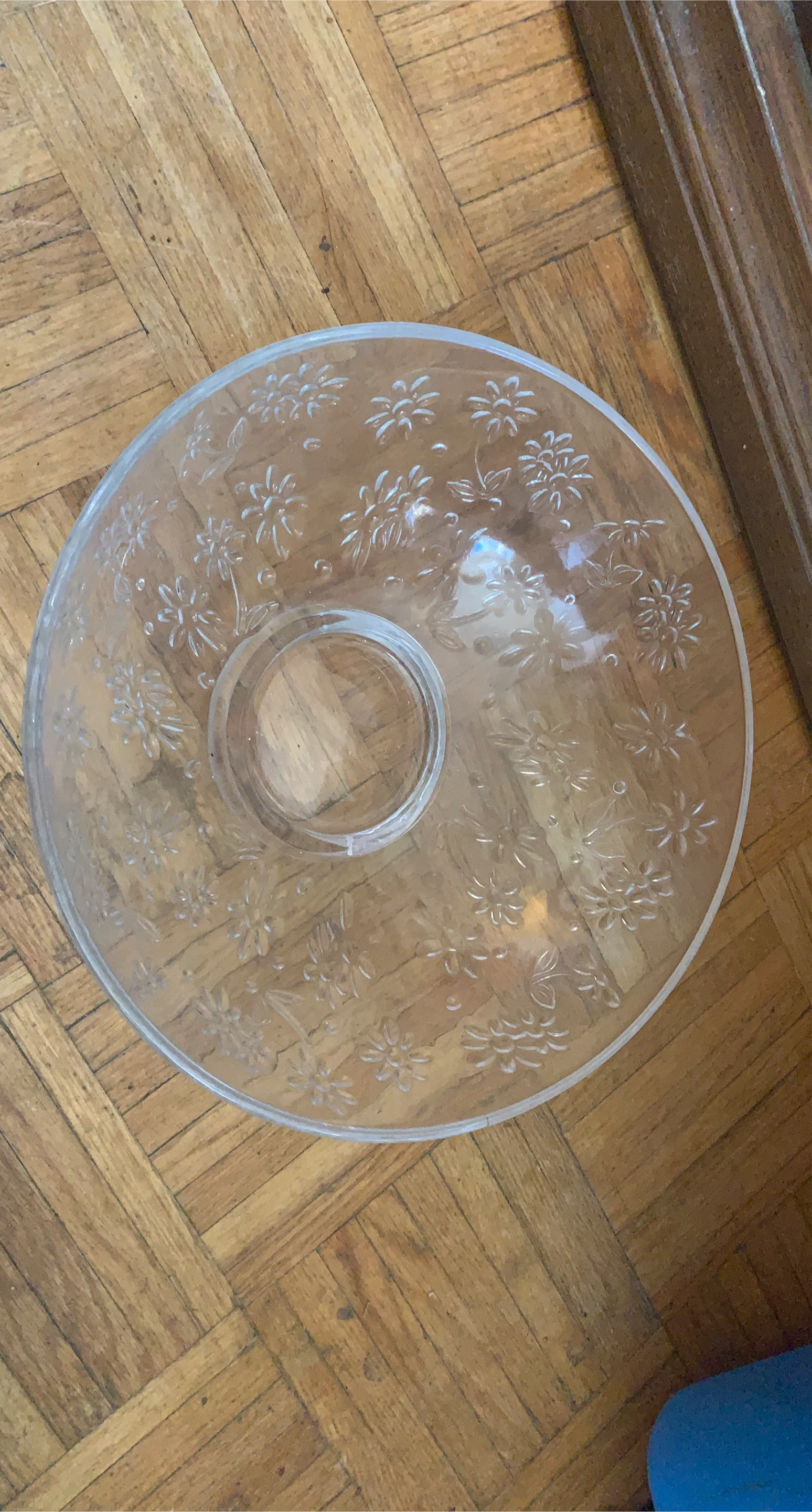 Floral Patterned Glass Bowl thumbnail