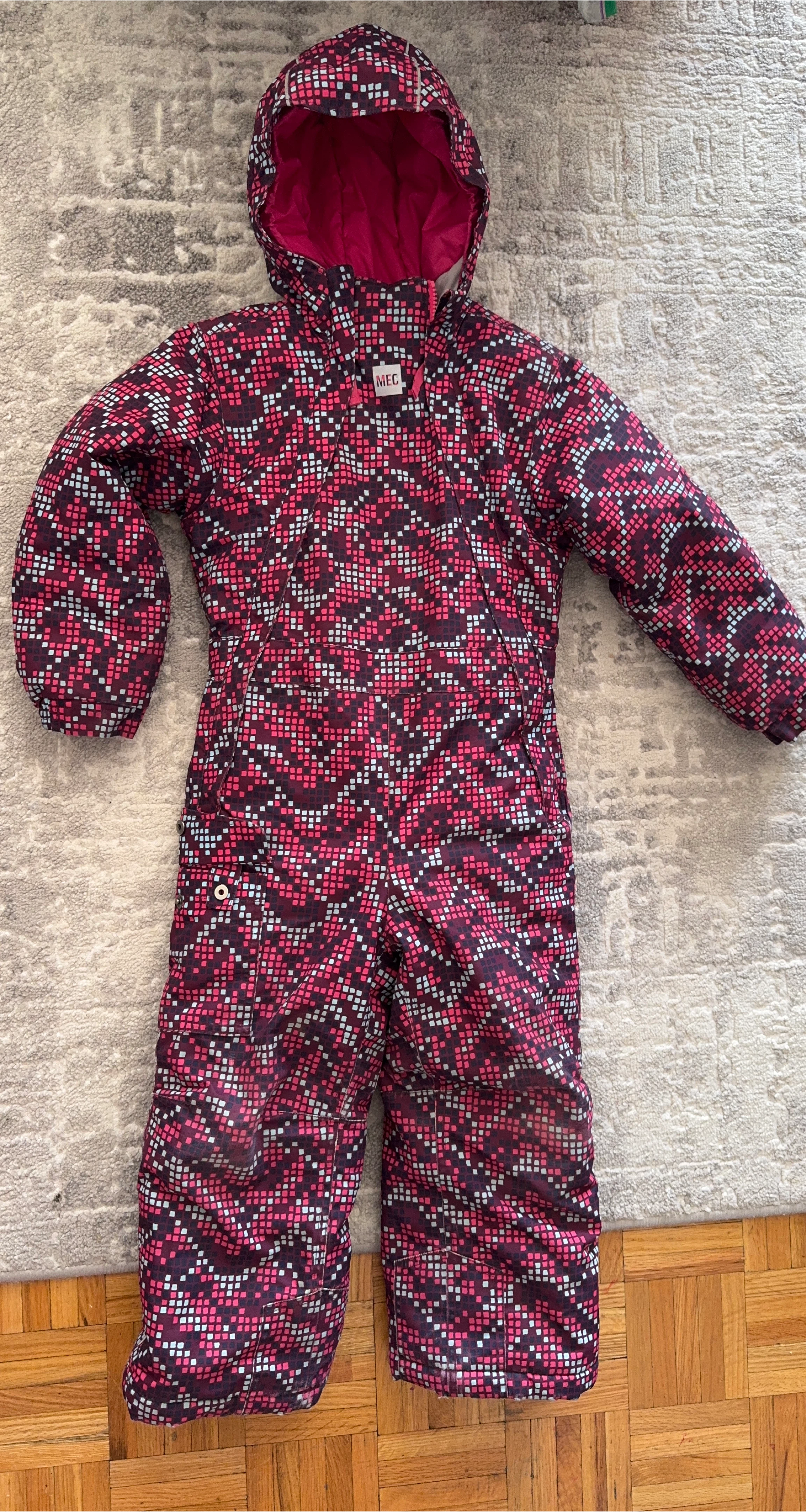 MEC Child Snowsuit - Size 5