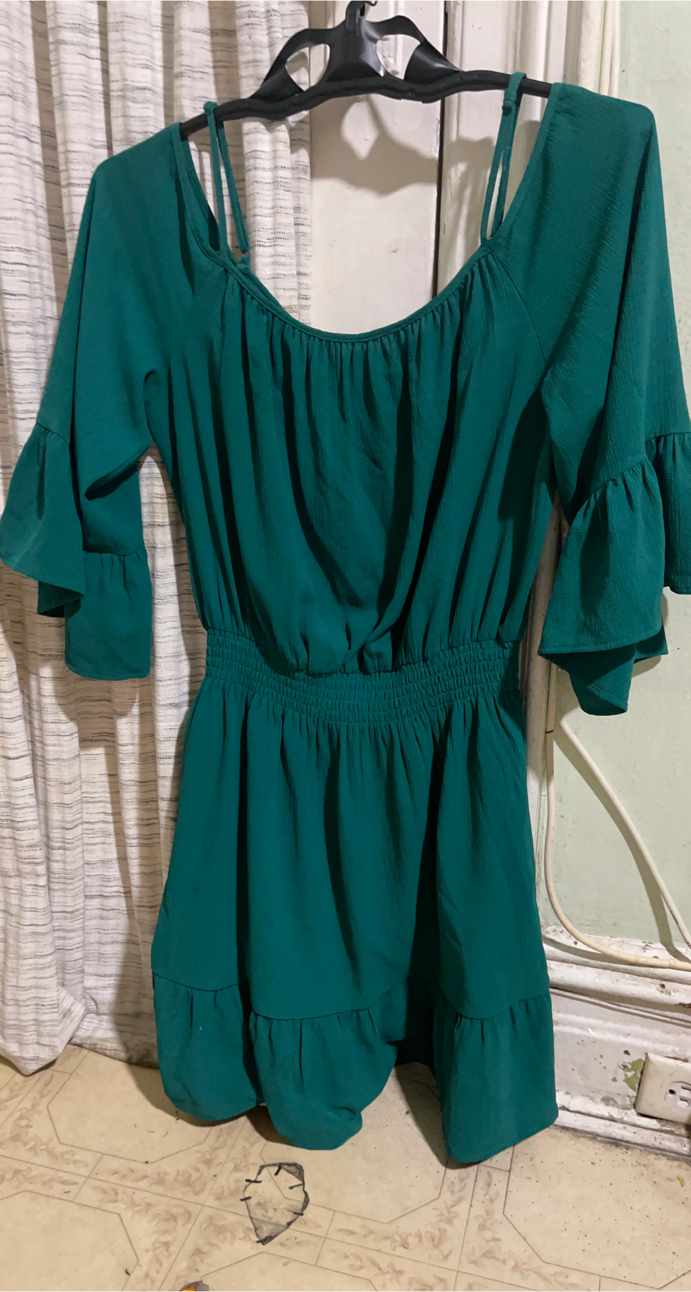Green Off-the-Shoulder Dress with Ruffle Sleeves