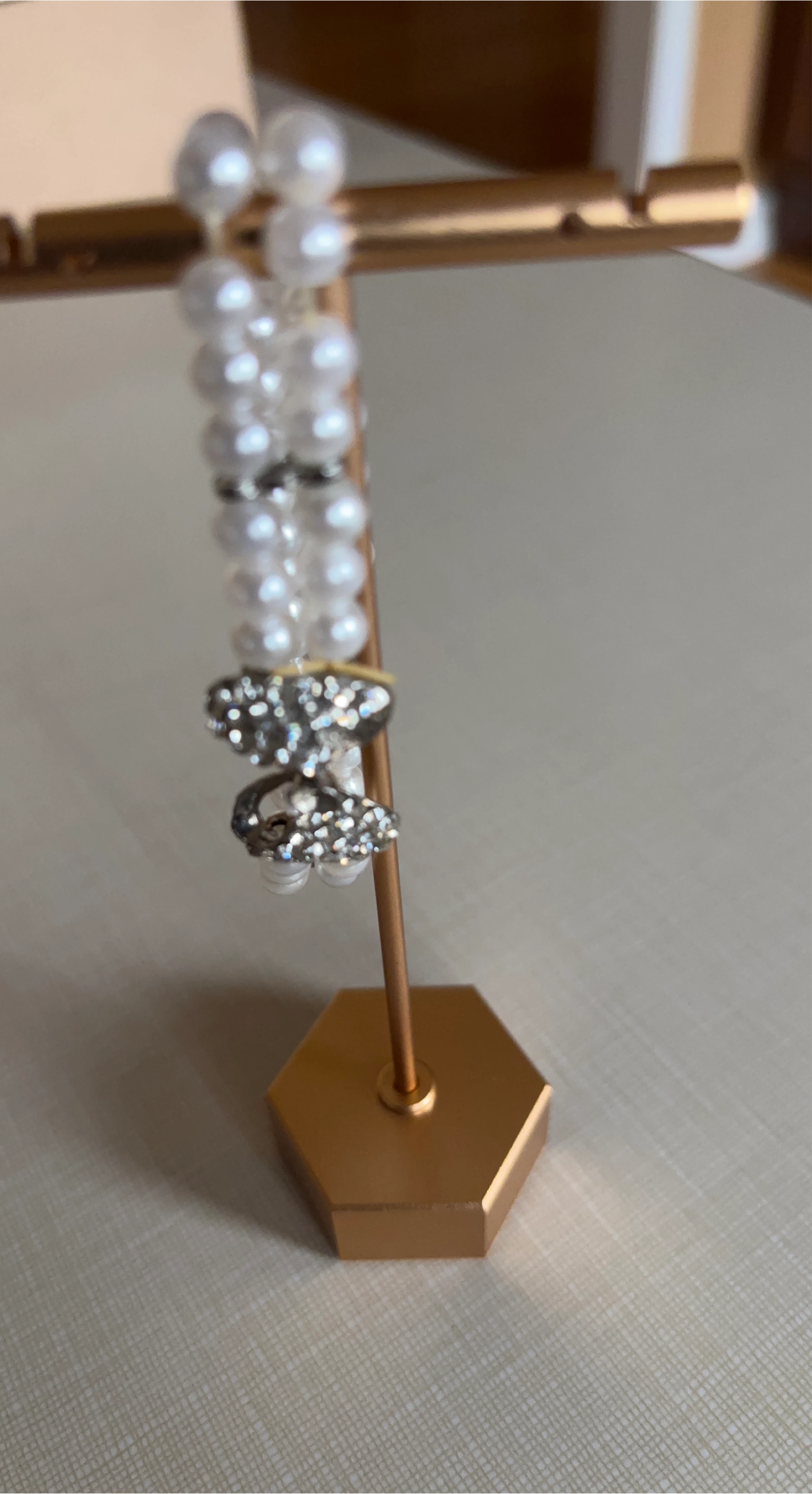 Pearl Bracelet with Rhinestone Accents
